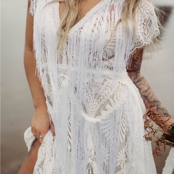 Unique wedding dress - Picture 5 of 7